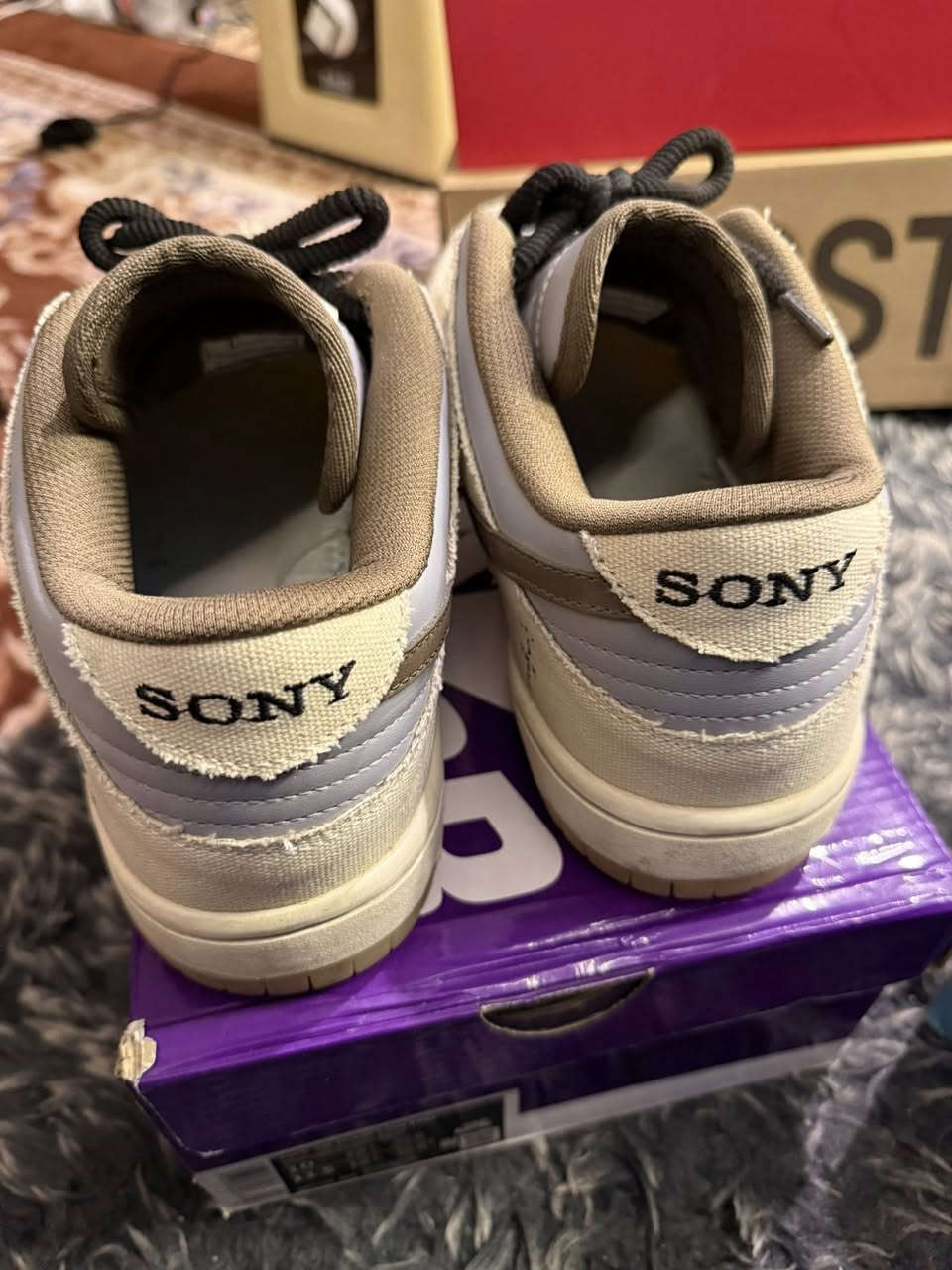 نايك جوردان لو دانك ترافس سكوت & سوني
قياس ٤٤  يلبس ٤٤ ونص هم

السعر ٣٥

متوفر توصيل بغداد والمحافظات


**إذا كنت صاحب هذا الإعلان وتريد حذفه لأي سبب، رجاءا أرسل رسالة إلى الدعم الفني**