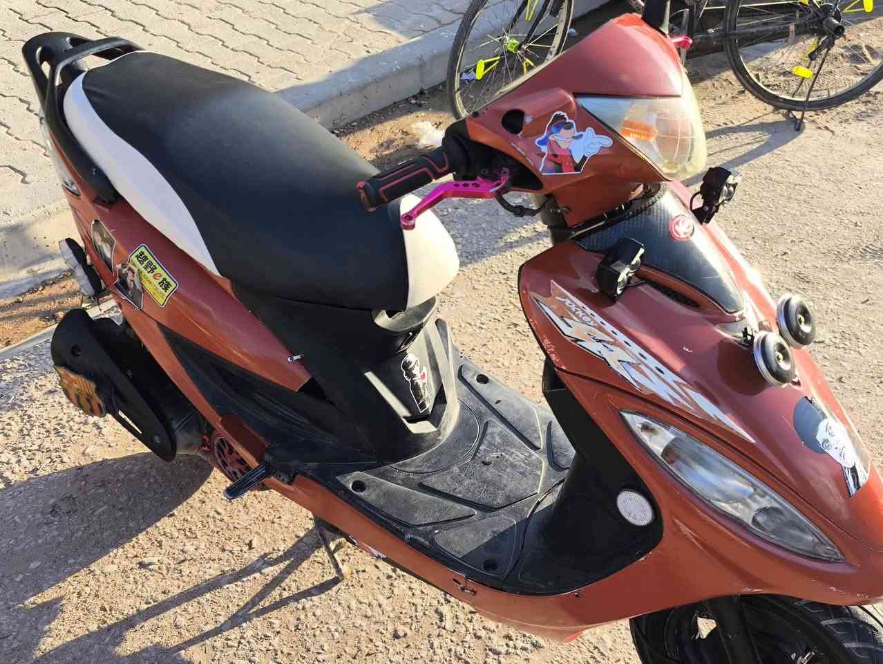 للبيع كامكو G4 دراجه خير من لله شلعه +نكره
كهربائيات كله شغاله هندر شغال 
سعره 550 وبيه مجال


**إذا كنت صاحب هذا الإعلان وتريد حذفه لأي سبب، رجاءا أرسل رسالة إلى الدعم الفني**