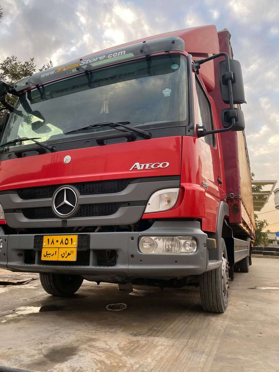 السلام عليكم
أتيكو موديل 2014  
سته برغي (818)  مكينه وكير ومحرك بعده بل چيس نضافه مثل ما موضح وبل شوف احلا بهواي مكفوله سياره نضيفه
تصعيد جام اوتوماتيكي بل سويج 
بيه فتحه سقف 
بردات خلفيه 
وباقي المواصفات موضحه بل صور 
كلشي بل سياره شغال السعر 300$
بيه مجال جدا بسيط
***********صاحب السياره
مكلف بل نشر
