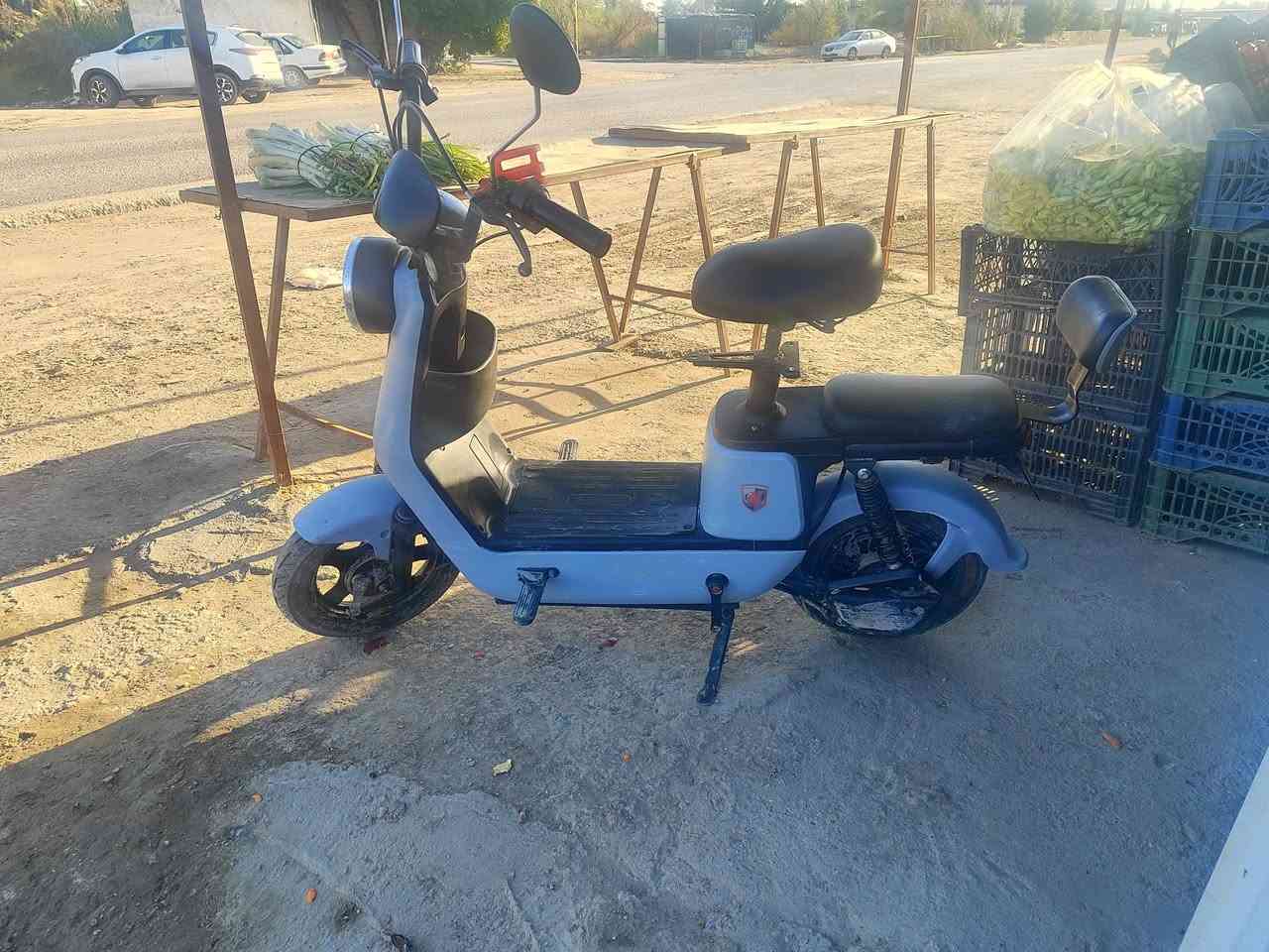 بايسكل شحن جديد للبيع مستخدم شهر واحد نضافه فول سعره جوه سوك 300
اتصال***********
