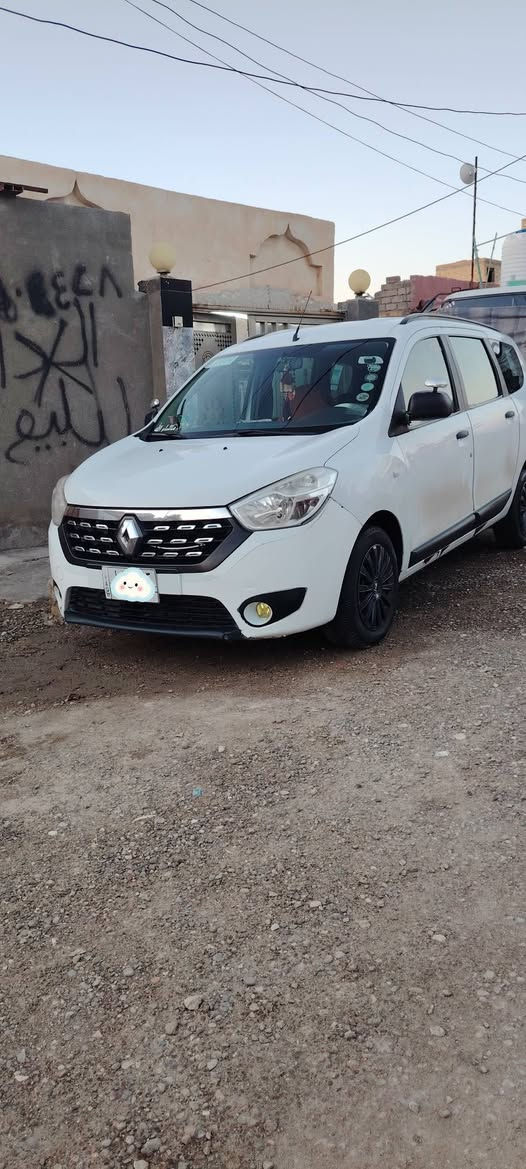 السلام عليكم رينو للبيع الموديل 2020 سنويه لل2027
سياره مكفوله كفاله عامه رقم نجف محجوزه لل2027
استقطاع ماستر مكلف بلنشر سعر100 وبيه مجال رقم راعيه ***********
