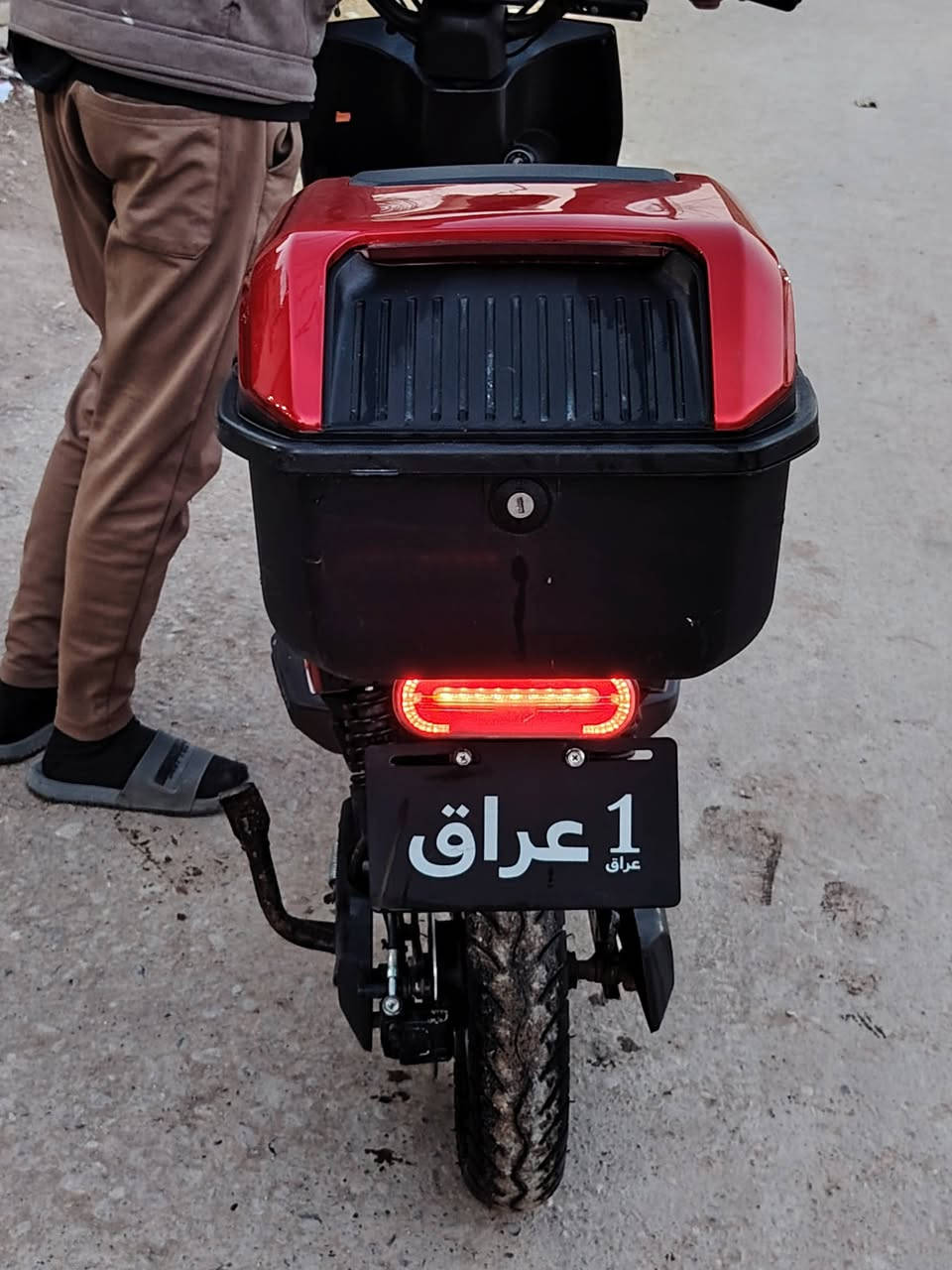 دراجه شحن ٢٠٢٥.
خمس بطاريات. وحجم البطاريه كبير ٣٢ امبير

كهربائيات كلشي شغال ٠
شارات يمين ويسار
سرعه 70 حقيقي
الرقم ***********
سعر. 600 الف وبيه مجال
