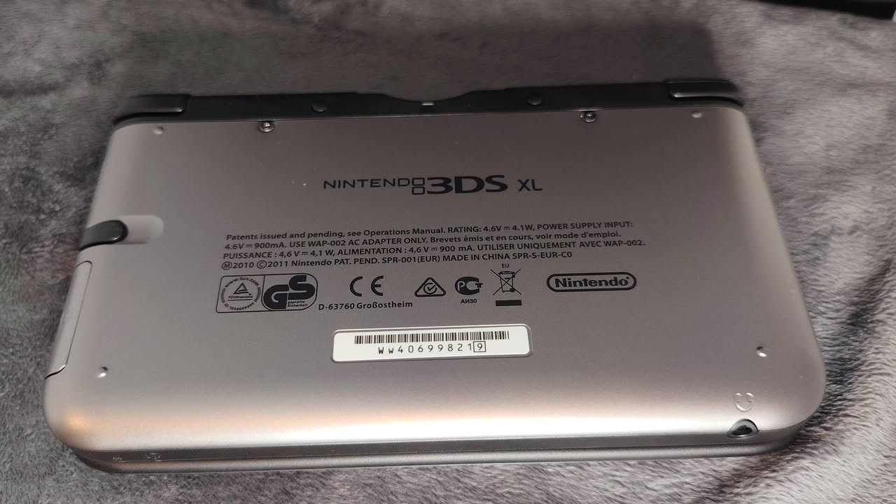 🔥 للبيع  Nintendo 3DS XL مهكر 🔥
✅ نضافة 100%
✅ الجهاز مهكر وجاهز للألعاب
✅ شغال بدون أي مشاكل
✅ البطارية ممتازة
✅ الشاشتين نظيفات جداً

📌 النقص فقط:
ماكو SD

💰 السعر 240.000
🚚 توجد خدمة توصيل
للجادين فقط ✨


**إذا كنت صاحب هذا الإعلان وتريد حذفه لأي سبب، رجاءا أرسل رسالة إلى الدعم الفني**
