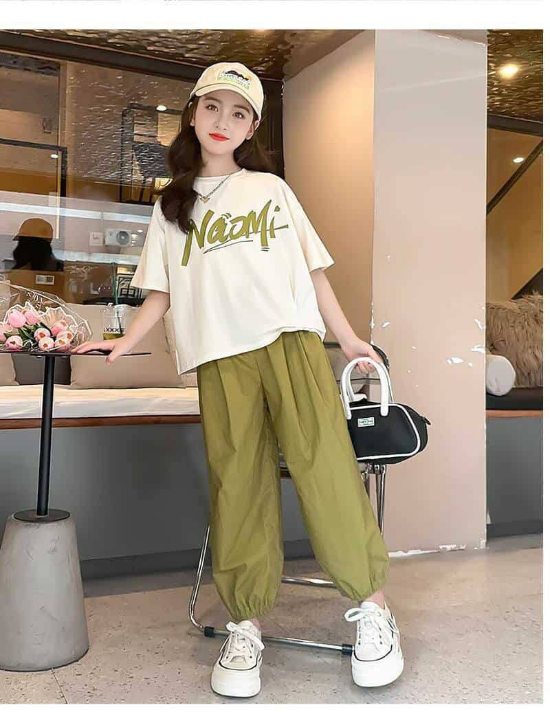 تراك بناتي 
موديل كوري
قياس محير ١١ الى١٤ سنة فقط
🌹🌹🌹🌹🌹🌹🌹🌹🌹
سعر ٨ الاف 
يتوفر توصيل بسماية الف


**إذا كنت صاحب هذا الإعلان وتريد حذفه لأي سبب، رجاءا أرسل رسالة إلى الدعم الفني**