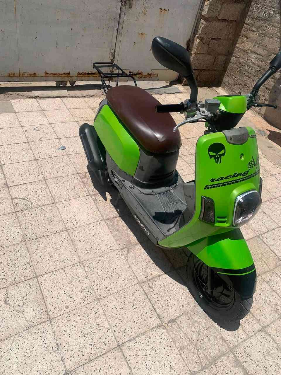 من رخصت الادمن
دراجه بوليسي كابريتر مكينه مفتوحه دراجه حلوه ومرتبه كهربائيات كلها شغاله سلف هندر سعرها 550وبيها مجال ويرهم مراوس بجني عدل او دبل بلك مكاني بعقوبه التحرير ***********
