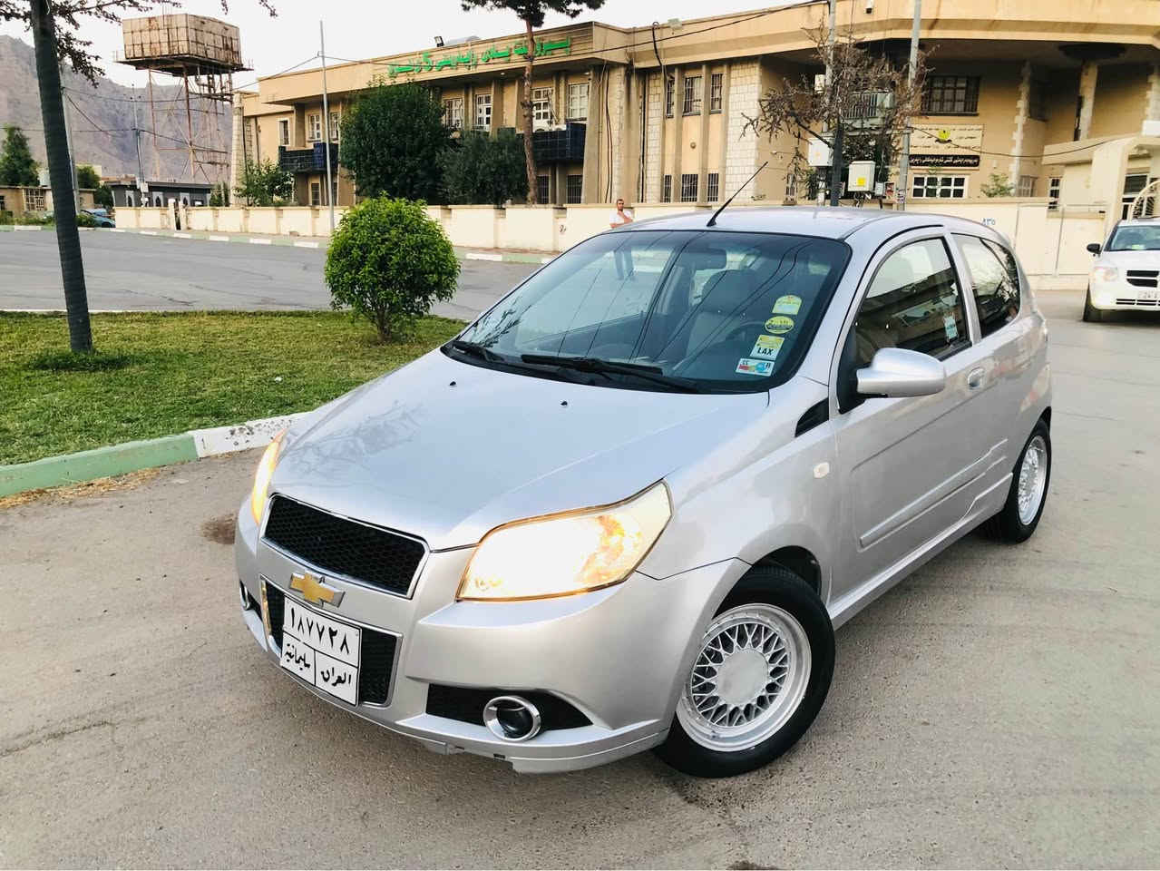 هەرزانترین نرخ
$34 کۆتای        رانیە         *********** ڤایبەر و واتس ئاپی لەسەرە 
سەیارەکە ماڵی دلیڤەری و مەندووبیە
شۆفرلێت ئەڤی مۆدێل 2008 گێر تەرح مەکینە غاز و بەنزین 
رەقەم سلێمانی بەناوکردن غەرامە بەشەرت بڕاو و موس بەشەرت
سەیارەکە لەسەر ساغی حیزام کراوەتەوە
گێر مەکینە کارەبای و تندوو تۆڵی بەشەرت رانية, السليمانية

