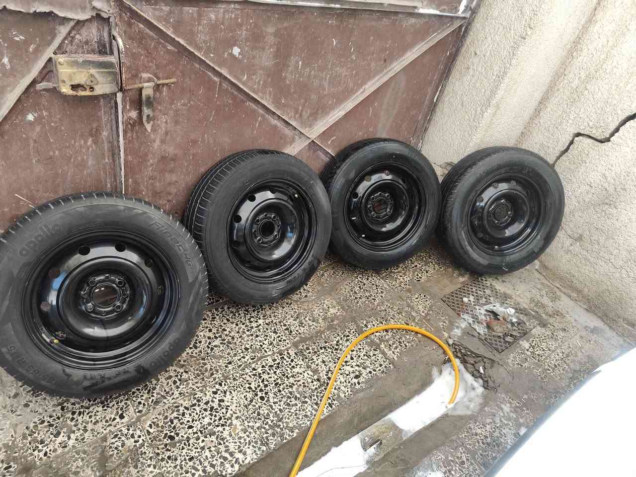 ويل اوتاير حجم 15 سمند او  بارص 
وفجوج او فلنجات شرط انظاف جداا للبيع 150


**إذا كنت صاحب هذا الإعلان وتريد حذفه لأي سبب، رجاءا أرسل رسالة إلى الدعم الفني**