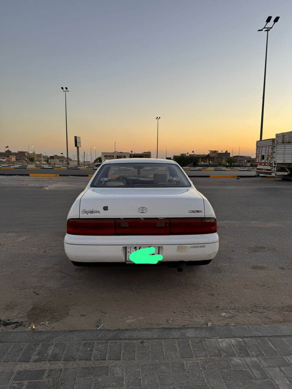 سلام عليكم بطه مديل 2000مكينه وكير حداديه جاهزه السياره بلديه مكفوله كص ونغل وضربه السياره جاهزه من كلشي مكان السياره البصره كرمت علي 
رقم الهاتف ***********
السعر 53وبيه مجال البصرة, العراق
