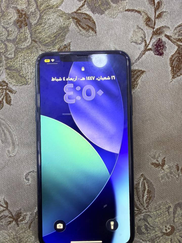 ايفون 11 برو ماكس ذاكرة 256 دبل خط لون زيتوني جهاز مبدل شاشه نوعيه متوسط بطارية 75 يرادله تبديل مايصرف شحن قليل يصرف سعره 240 مع المجال القليل ‭٠٧٨٢ ١١٩ ٢٩٨٥‬ النجف الاشرف
