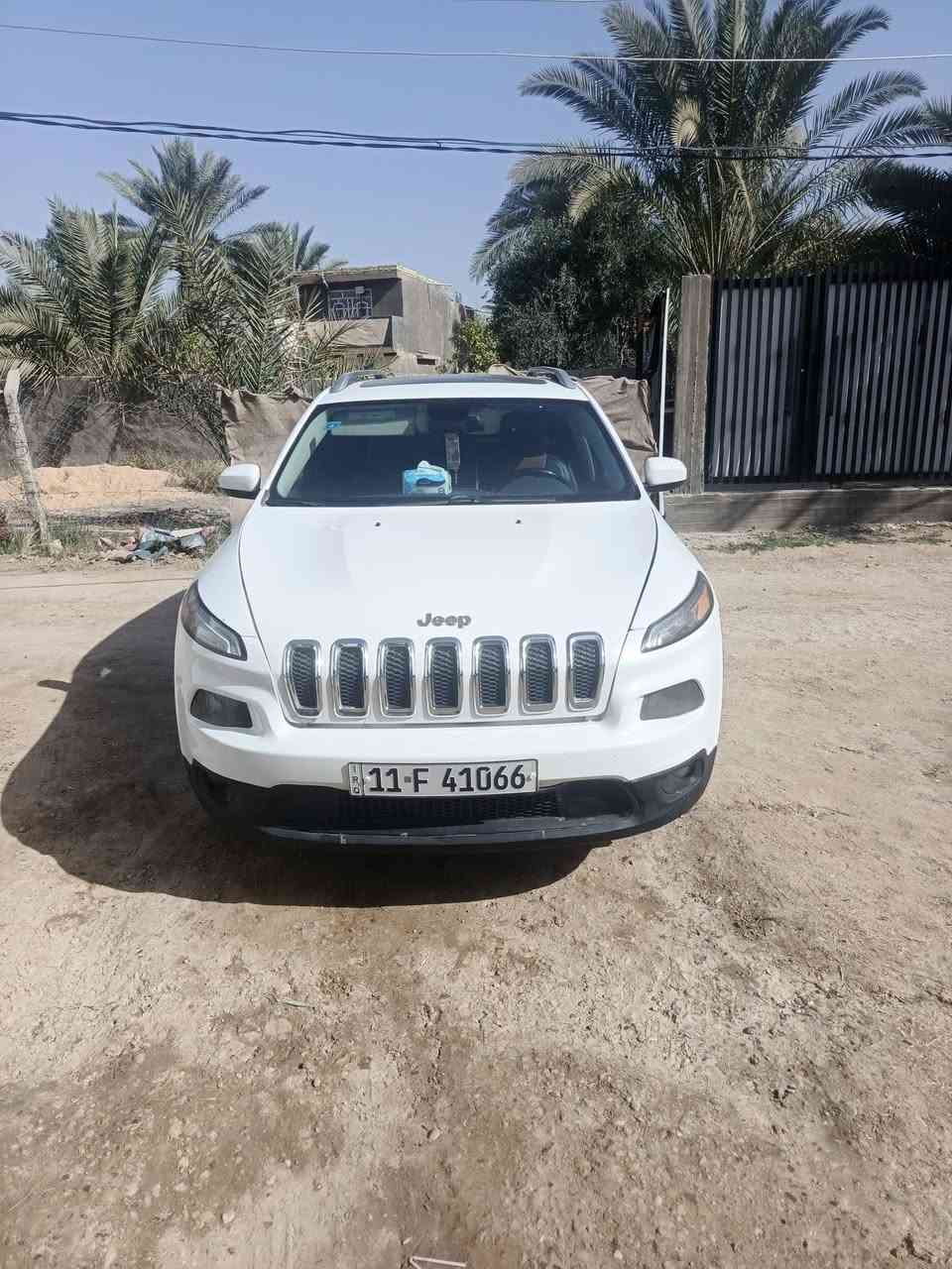 عندي جيب شيروكي بزون موديل 2014 مراوس ب توسان 2014 رقم اجنبي بغداد أو بابل


**إذا كنت صاحب هذا الإعلان وتريد حذفه لأي سبب، رجاءا أرسل رسالة إلى الدعم الفني**