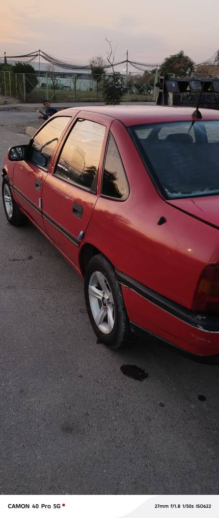 سلام عليكم فكتر موديل 90 حجم محرك 16 اللون احمر ماروني بدون ضرار محراك. كير. طخم جديد. كربون بنزين تحويل تريد وكاله سعر 40 بي مجال شي قليل.. ***********
