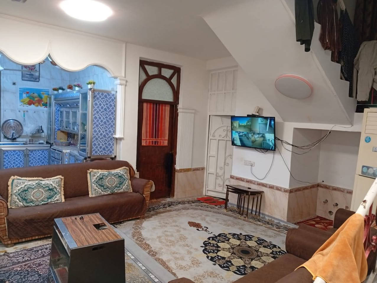 سلام عليكم دار البيع المساحه 250  الموقع سبع قصور شارع ابو علي قرب جامع الحمزه  الاستفسار علا رقم الهاتف *********** تواجد فقد واتساب
