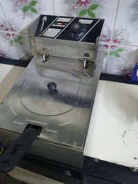 قلايه فنكر كهربائيه سعر 50 07709940733