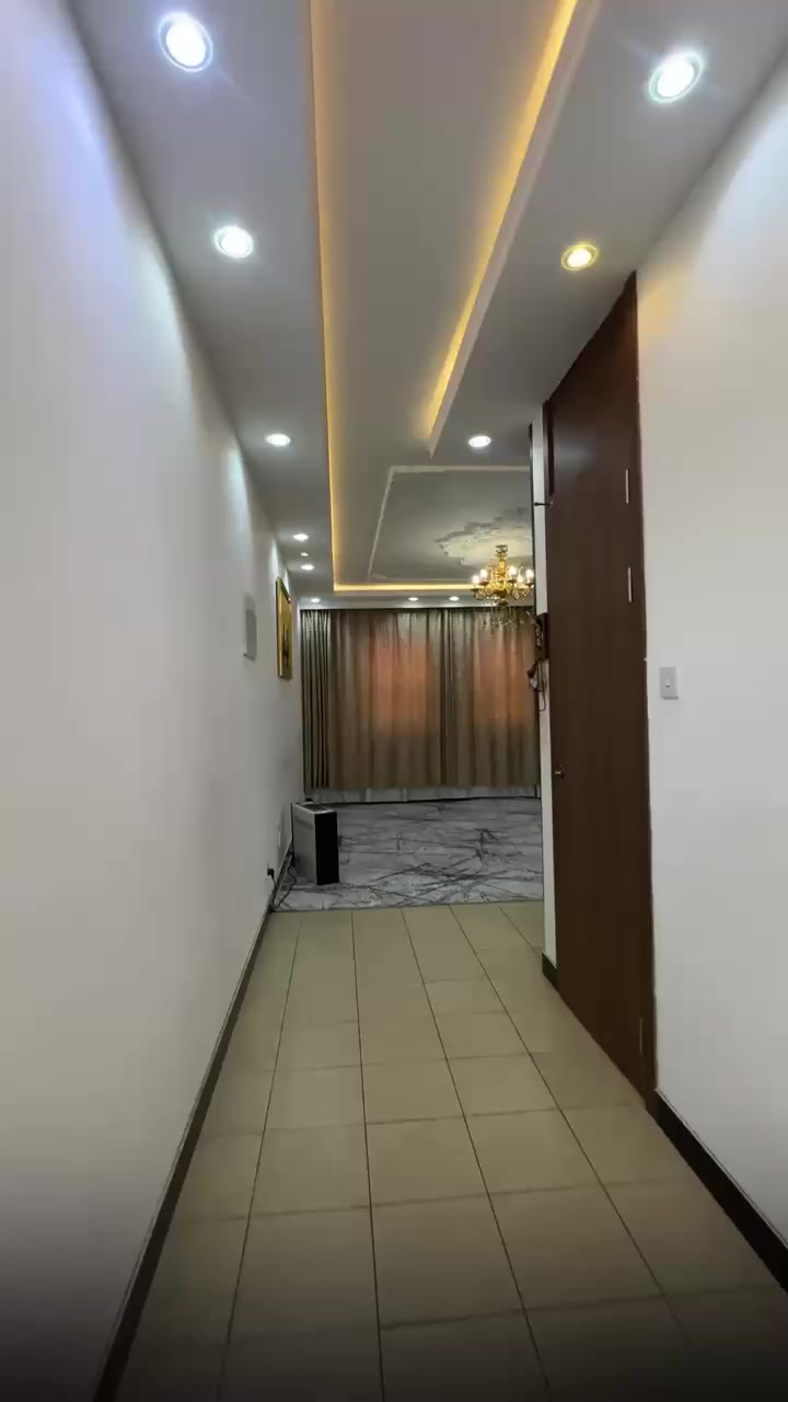 للبيع شقه 120 م
ط7 بلوك B2 شرقي 

مدفوعه الثمن فارغه 

تحويل مباشر 

(***********)
