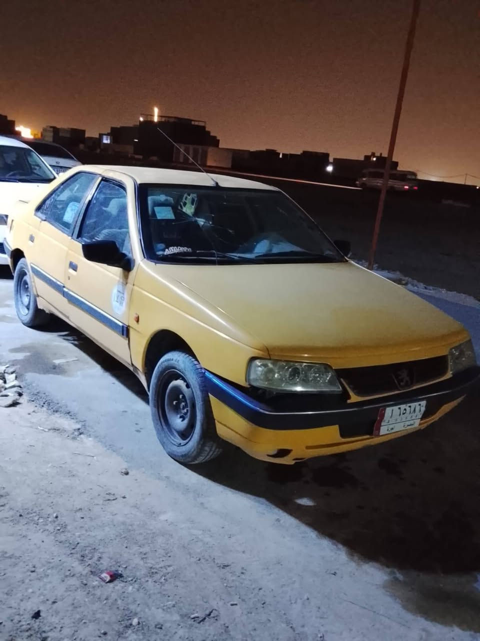 سلام عليكم بيجو 405مديل 2017تجويل ثاني يوم سنوية ستوها منتهية مستعجل على بيعته سعر ٢٥ بيها مجال قليل عنوان بصرة مقابل مدينة لامل رقم الهاتف ***********

