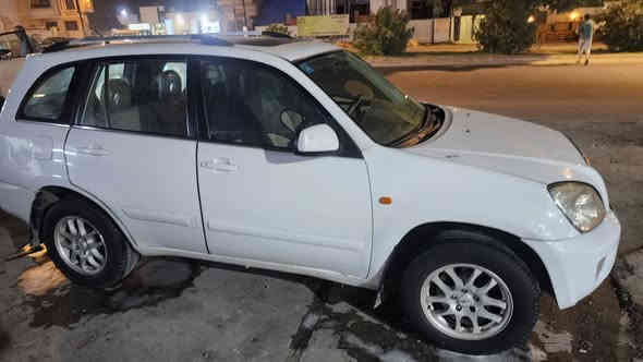 اسلام عليكم سياره تيكو ٢٠١١ سياره كامله جاهز مابيها اي نقص تبريد تخم تاير ***********
