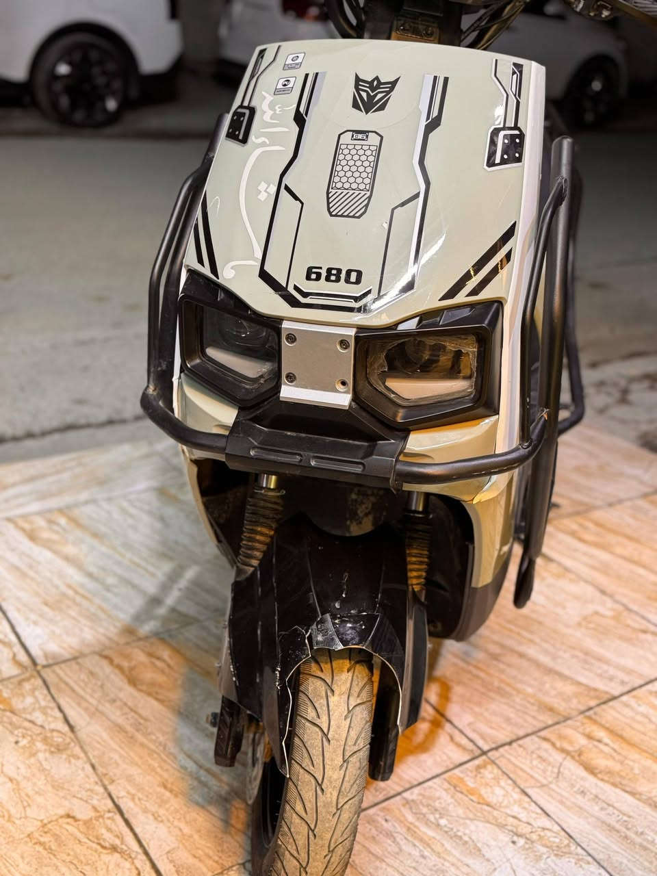 السلام عليكم
دراجه شحن سكنس ام عيون

مديل 2026 سرعه 100

 دراجه حلوه 

دراجه نضافه 

100/90

 ملف 3000

*بطاريات ليثيوم 6. _ 72

سعره 600

وبي مجال

* ضرر فقط الجاملغ الامامي

*مكاني بغداد الدوره

***********
