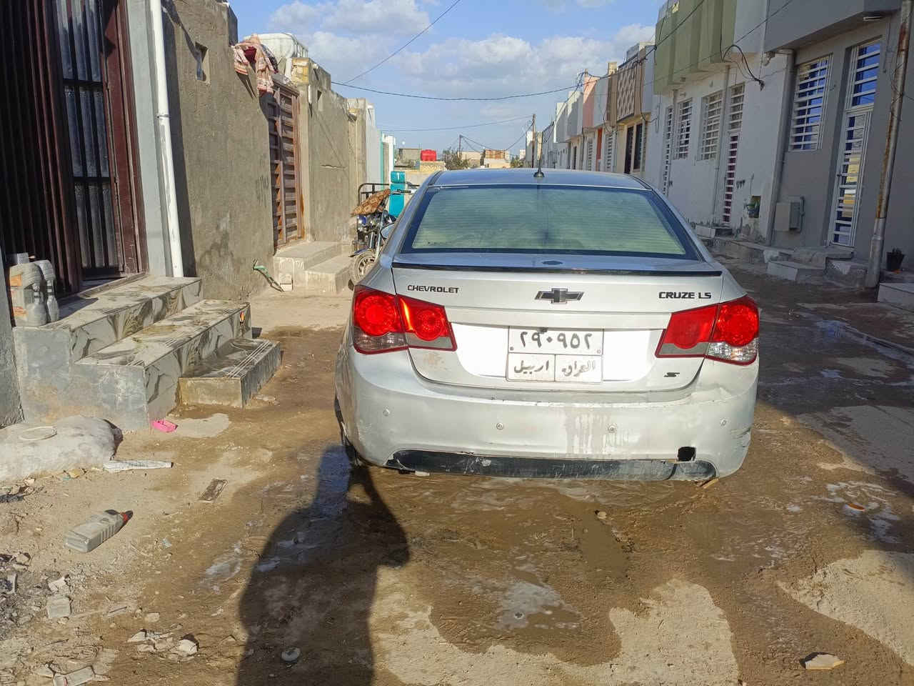 سلام عليكم
شوفرليت كروز موديل 2012 خليجي 
محرك 1800 بي مشكله يشتغل تك 
كير و حداديه و تبريد و تدفئه و شاشه جبيره و كامره خلفيه دواره و حساسات خلفيه كلهن جدد و خير من الله 
السياره بيه جاملغ خلفي تعديل بدون دواخل و بنيد و جاملغين صبغ 
راعي الوكاله جيراني شوكت متريد احولك 
مكاني نجف 
السعر 49 وبيها مجال أن شاء الله 

للاستفسار *********** واتساب او اتصال
