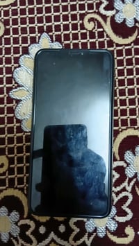 آيفون XS ماكس ٦٤ • فيس ايدي شغال • بطارية ٩٨٪