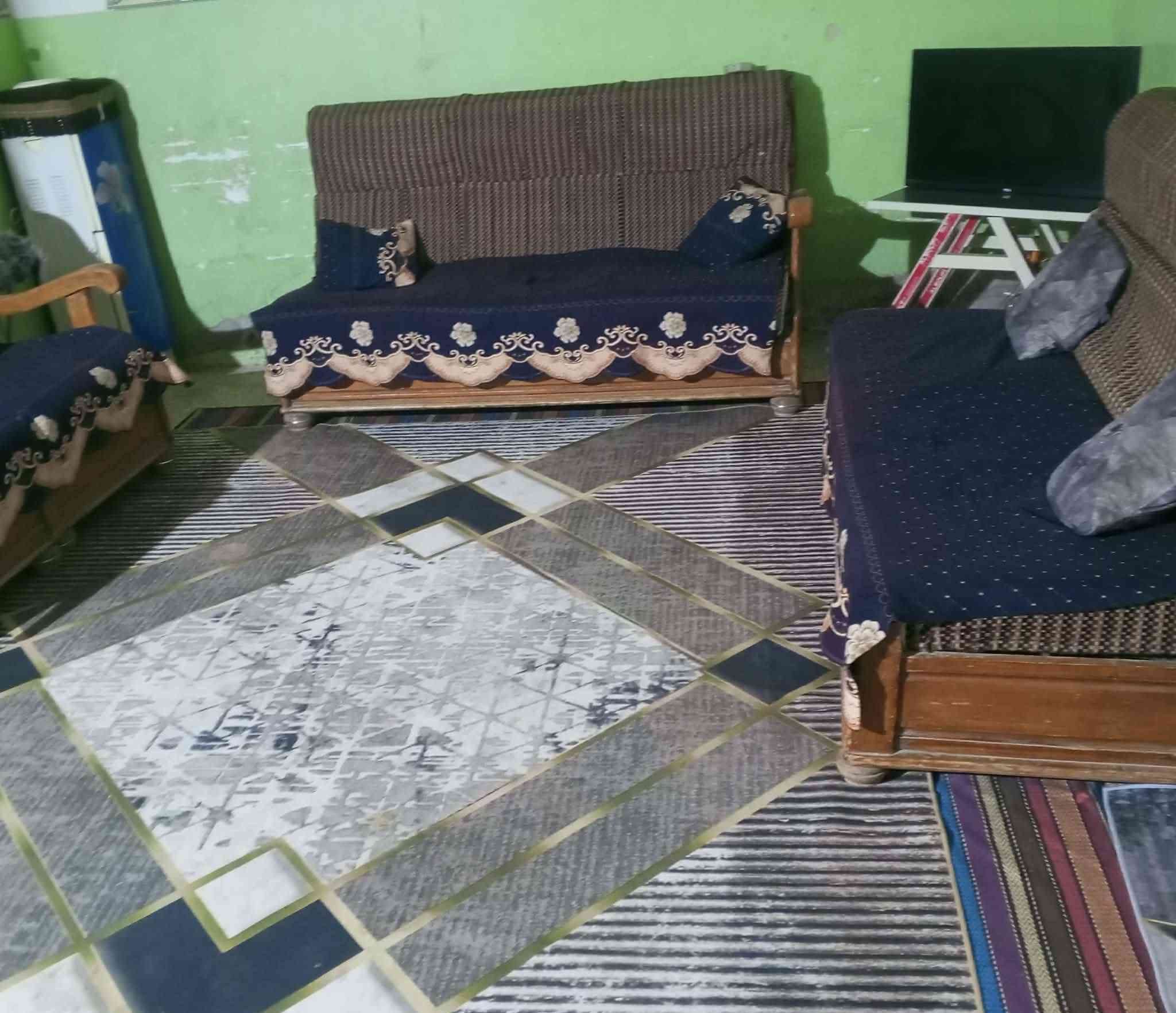 غراض مناسبه للبيع العنوان حله ابو غرق
تخم 8 مقاعد بي ضرر بسيط السعر ب50
سنكي متر مرمر ب35


**إذا كنت صاحب هذا الإعلان وتريد حذفه لأي سبب، رجاءا أرسل رسالة إلى الدعم الفني**