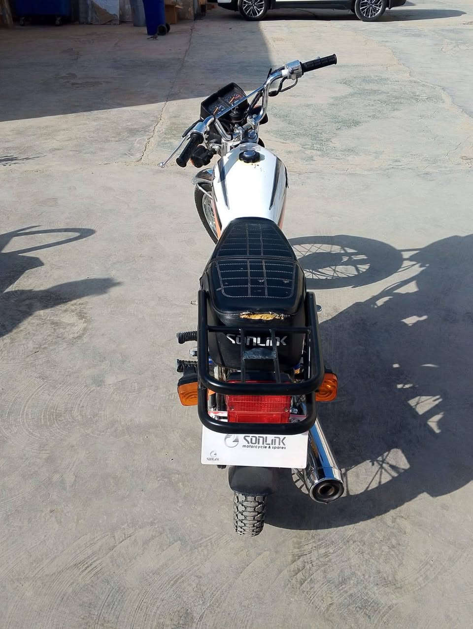 لبيع دراجه يراني سونك 4كير سعر550بي مجال مكاني بغداد المدينة الصدر اتصل 10775 035 8141
