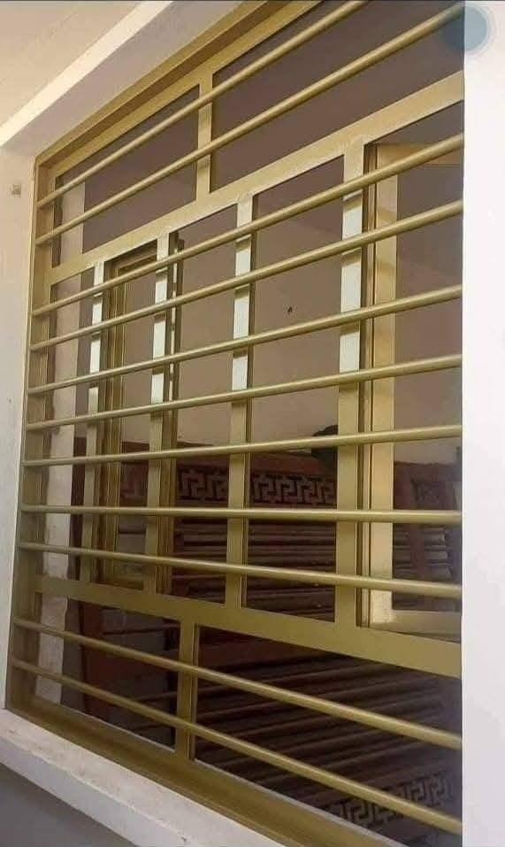 صبغ وتنضيف بيبان وشبابيك درجه اولى بسعار مناسبة الاتصال عل رقم *********** أو مراسلتي خاص وتدللون 🌷
