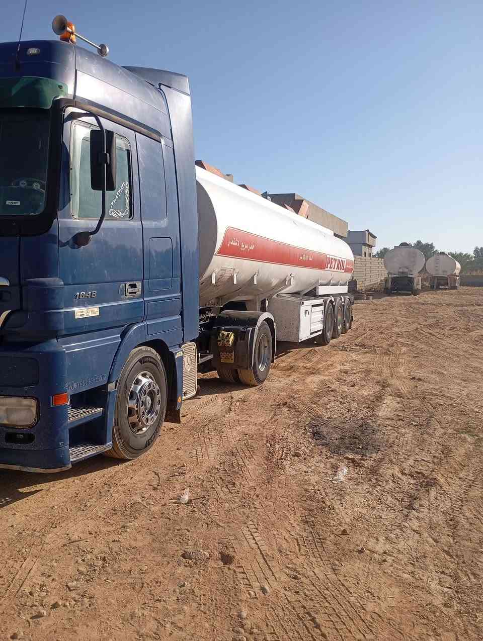 بسم الله اكتروز صهريج اوتاماتيك ريتادر 5طكات سنويه جديده طوناج جيبيس تخم تاير رقم سليمانيه رقم مبايل ***********رجأن الموشراي لايتصل السياره 2004
