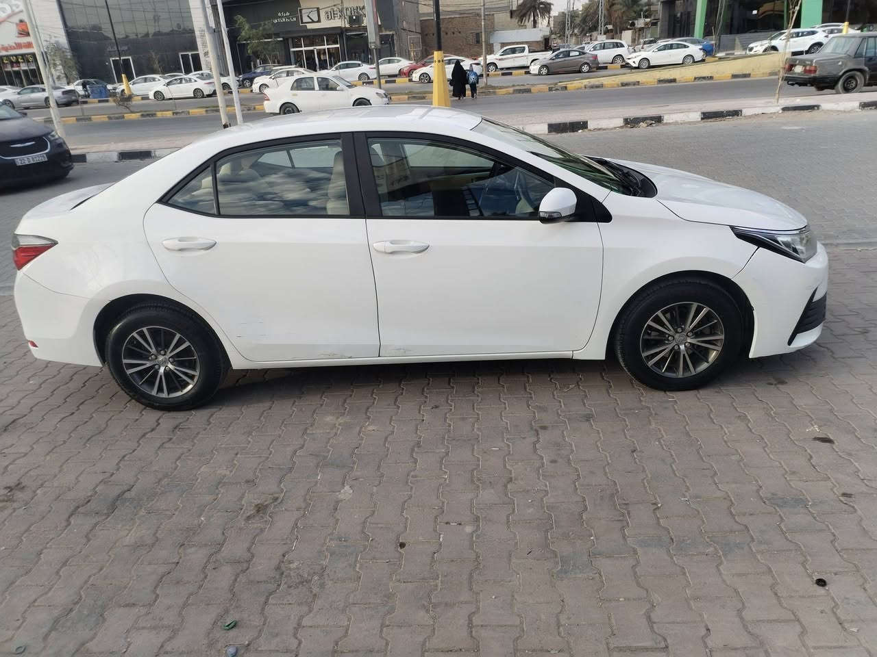 كورلا خليجي موديل  2019 
محرك 1600 

كير AT المرغوب

حساسات خلفيه

كامره خلفيه شاشه اندرويد

اشاير مري تحكم ستيرن

 رقم اربيل ب اسم شركة

ضررها چاملغ خلفي ايمن صبخ بدون دواخل

مكاني النجف حي الامير

رقم الهاتف ***********

السعر 130 ورقه وبيها مجال

بيها صبغ چاملخ خلفي ايمن فقط ودحچات بسيطه في الباب بدون  دواخل الباقي كفاله بجم كفاله تبريد بلادي ثلج ابد ما يفصل عليها ادامه كامله
