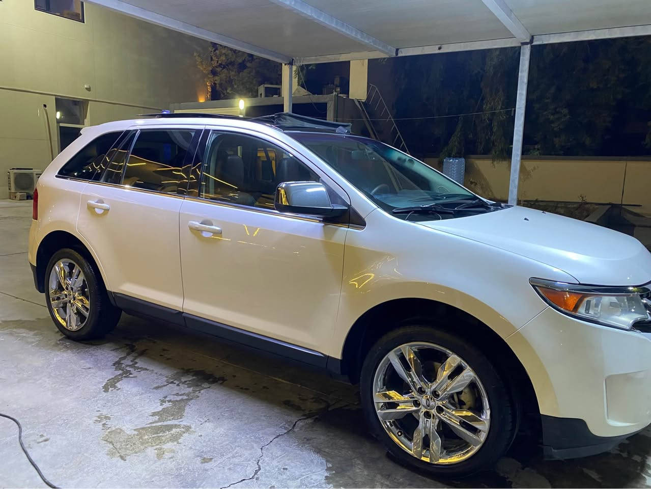 بەناوی خوای گەورە و میهربانەوە 
فورد ایدج ٢٠١٢ لیمتددی شرکە نیڤا فول بێ بویاخ گێر و مەکینەی و هەموو شتێکی بەشەرت 
فورد ایدج لیمتدد مواصفات خلیجی شرکة نیڤا فول بدون صبغ مکفولة سیارة جاهزة بدون نقص 
للاستفسار عن المعلومات اتصل علی الرقم *********** كالار, السليمانية
