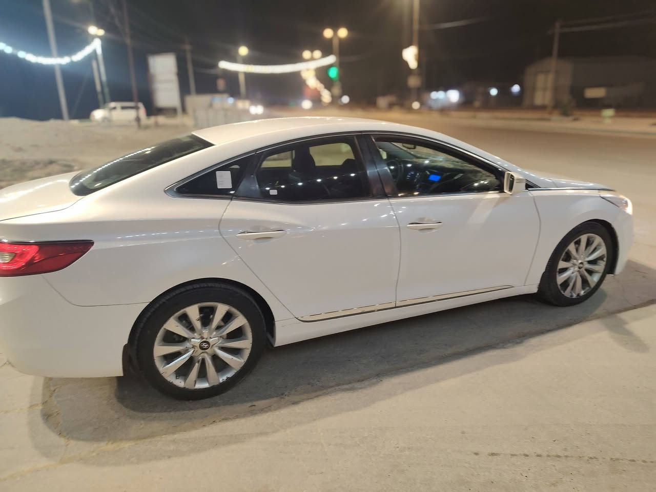 يا الله
السلام عليكم
ازيرا 2012 خليجي 6 سلندر
رقم اربيل دولي بأسمي
هزه وسنويه جدد قبل كم يوم 
السياره مكفوله كفالة عامه
كير ومكينة كفالة
تبريد ثلج تخم تاير حداديه جديده
سياره حلوه وجاهزه للأخير وبعد احلى من الصور
السعر 118 وبيه مجال بسيط 
مكان السياره بابل ناحية الطليعه
***********
***********
