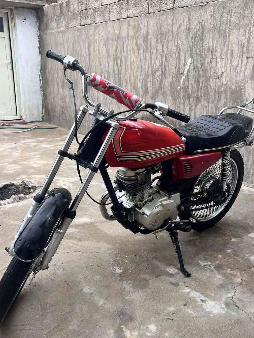 درجه البيع نضيف اي عيب مابي السعر 250
الرقم موبايل ***********
