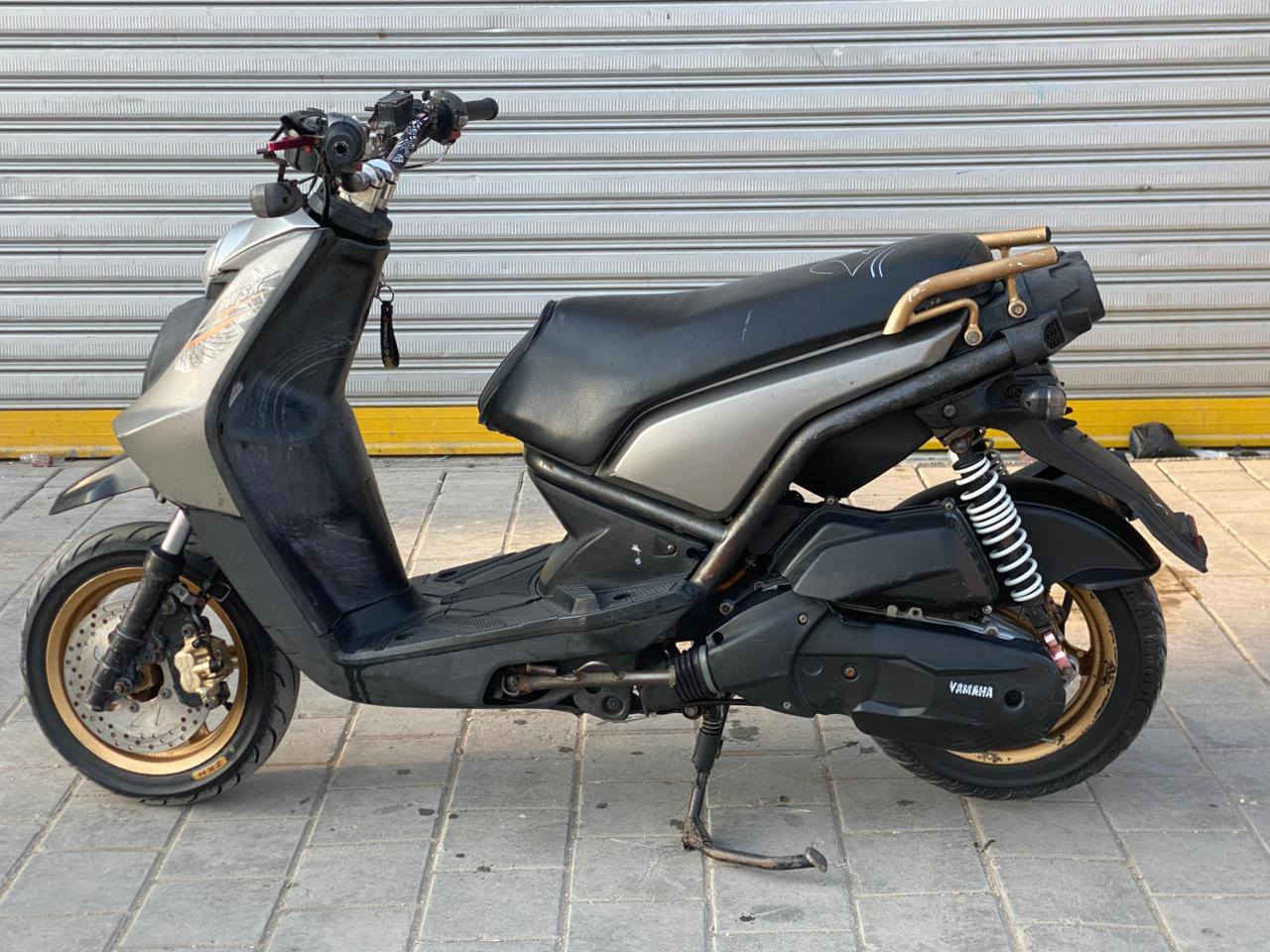 سلام عليكم 
دراجه سكنس جبلي مديل2015 وضع رمبه بعده ملحه اوراق معرض كامله 
دراجه كفاله عامه دراجه ما مفتوحه من كلشي
قفل جوزه 
قفل ستيرن
قفل جنطه
تخم تابرات جديده
تخم دبلات جديده
كهربابات كله شغاله دبل اشاره ما بيه اي نقص دراجه
مكان بغداد شعب دراجه عارضه مليون150 بيه مجال قليل كلش ***********
