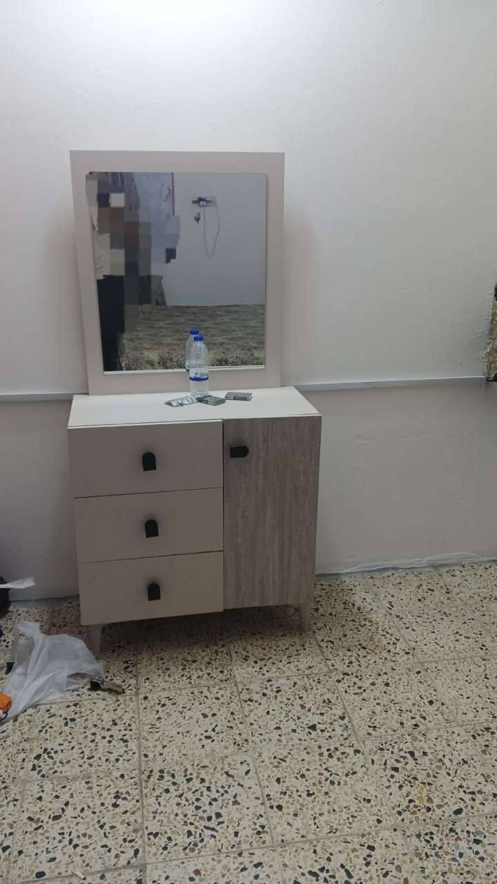 اهلا حبايب قلبي 
توفر لدينا غرفه جميله مابيه اضرار او كسر العنوان بغداد 
الاستفسار خاص 🙂‍↕️


**إذا كنت صاحب هذا الإعلان وتريد حذفه لأي سبب، رجاءا أرسل رسالة إلى الدعم الفني**