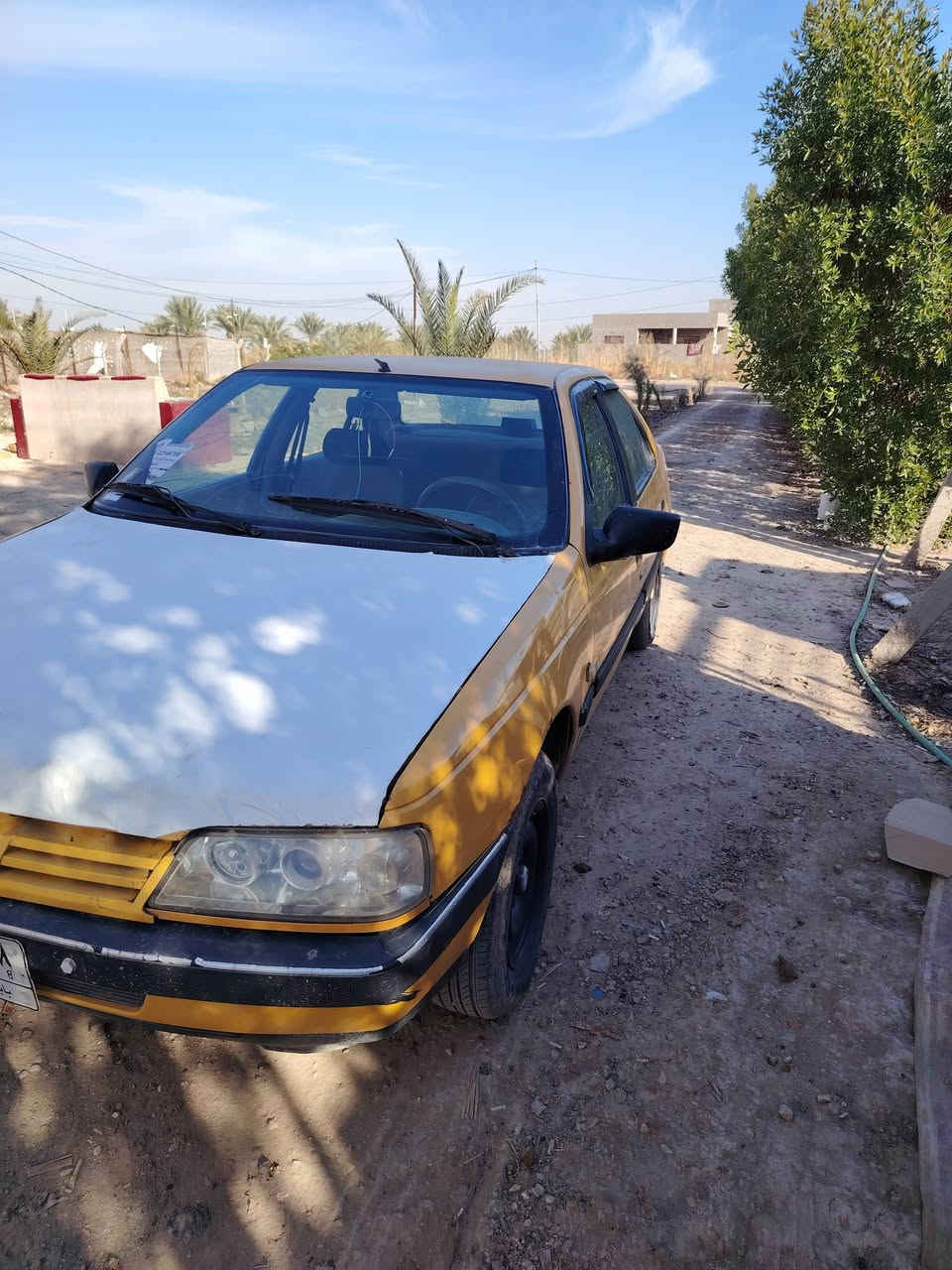 السلام عليكم
سياره بيجو ٤٠٥ فرنسي سياره حلوه مكفوله من الضربه عوزه بس ادامه حداديه جاهزه مكينه جاهزه لا تنقيص لا تبخير تخم تاير باتري جديد دوشمه جديده السعر ٢٨ بيه مجال قليل او مراوس بسياره خصوصي مكان السياره الديوانيه المركز راعيه موجود اكعدك وياه الاتصال *********** موجود واتساب او خاص
