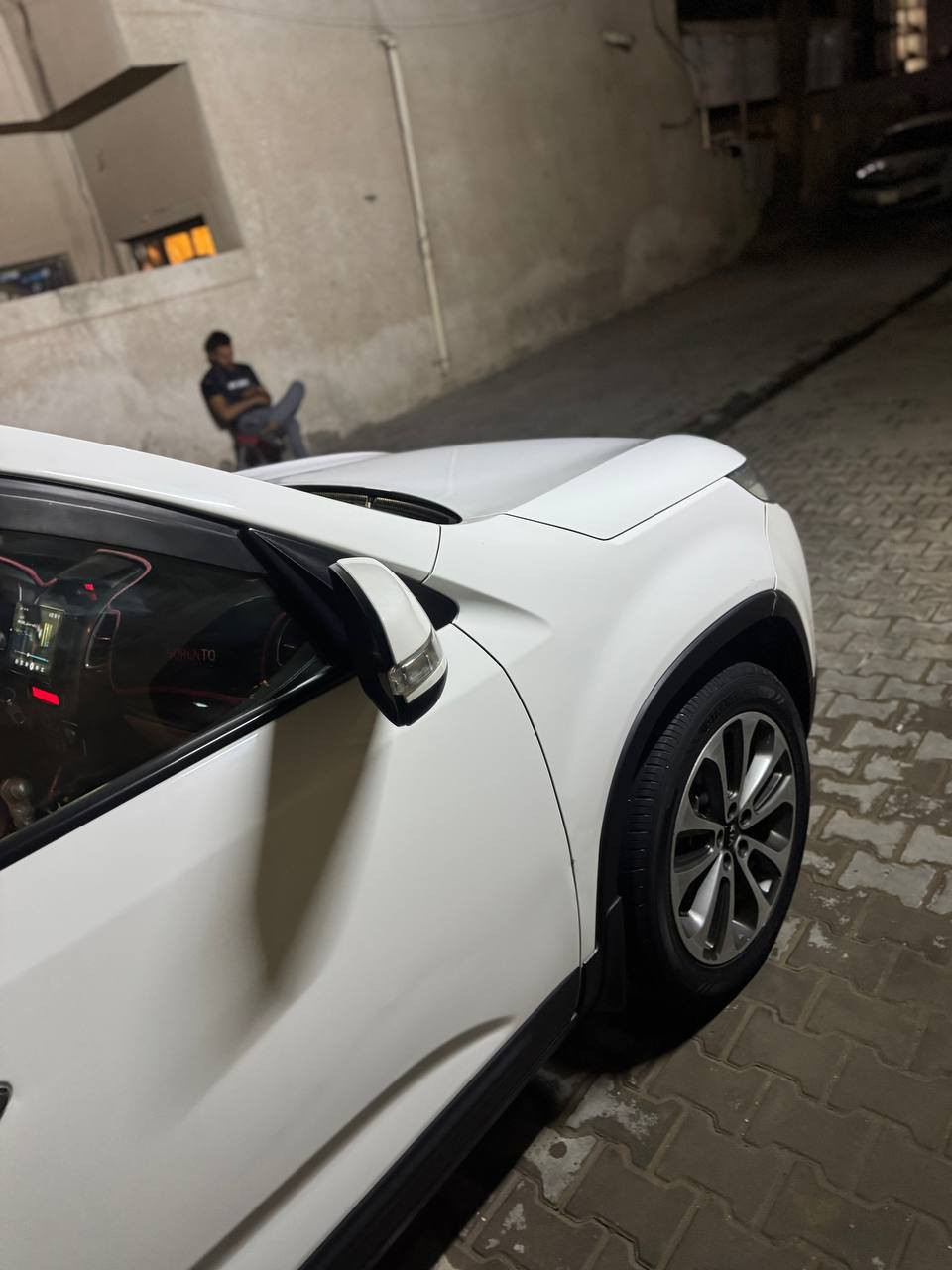 سرام عليكم  سياره سورنتو للبيع  موديل 13 شكل 14 
 سياره نضيفه  
 اي ستفسار على رقم  موجود او على خاص 
***********
