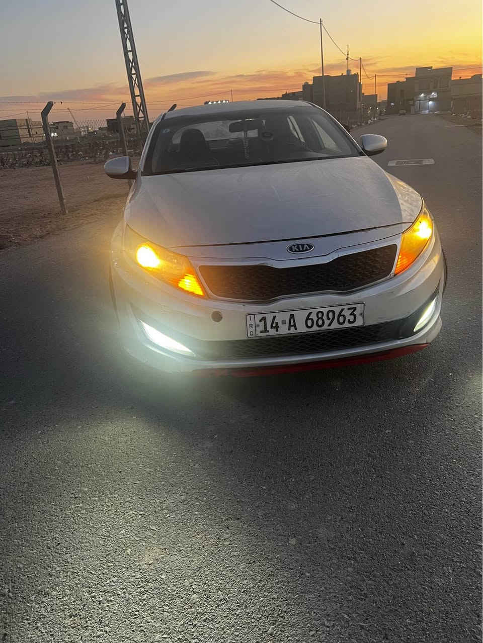 سياره كيا كي فايف موديل 2011
 سنويه باسمي مجدده لغايه 2028
رقمً انكليزي
كفاله كير ومحرك وتبريد
وارد كوري
مصبوغه عام جماليه عدا القماره مامصبوغه
رقم السياره بصره ومتواجده بالبصره
مكفوله من الضربه
سعرها 105 وبيه مجال للشراي
للاستفسار *********** البصرة, العراق
