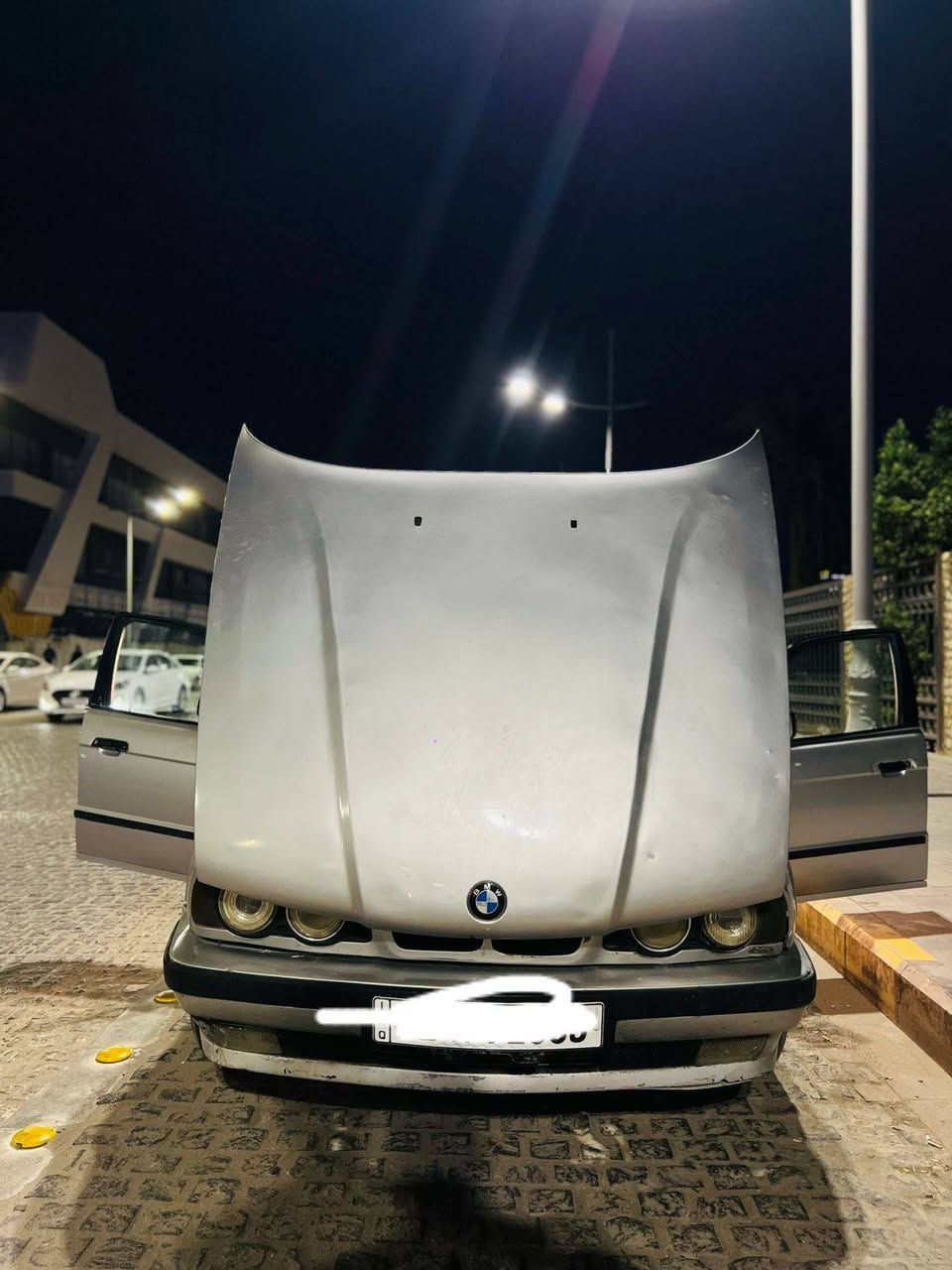 سلام عليكم 535 مفتوح محرك شرط ترايك وين ما يعجبك بس نقصها ايرفلو بيها عطلان سياره جاهزه رقم بغداد مشروع وطني شرط تحويل غرفتها جديده بلكارتون مكاني بصره زبير سعرها 52 ورقه وبيها مجال قليل للشراي متواجد وتساب واتصال ***********
