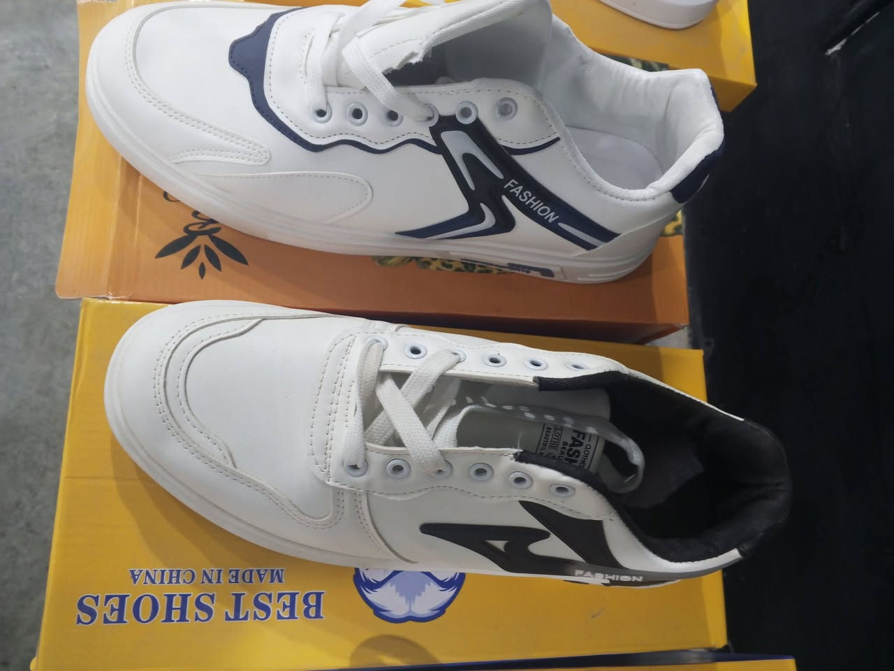 احذية رجالي قياس من 43 لى 47
يوجد خدمة توصيل


**إذا كنت صاحب هذا الإعلان وتريد حذفه لأي سبب، رجاءا أرسل رسالة إلى الدعم الفني**