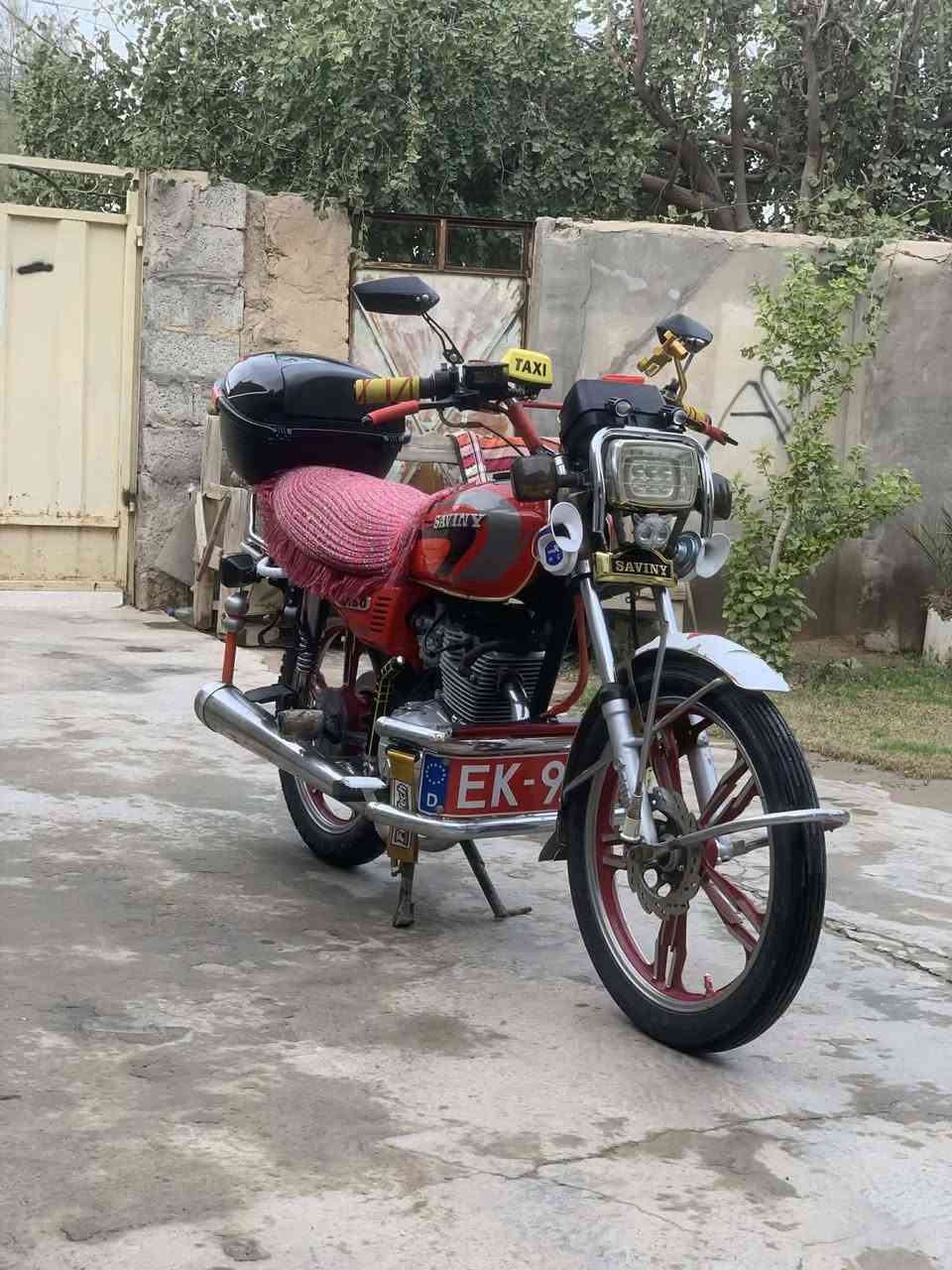 سلام عليكم دراجه سيفان موديل 20 مرتبه مكينه خير من الله كهربايات شغاله اوراق كامله كارتونيه امجمبزه تشتغل بصمه شوفت عينك وبعد احلا من صور سعر 525 وبيه مجال شي قليل *********** المكان ديالى المقداديه شهربان
