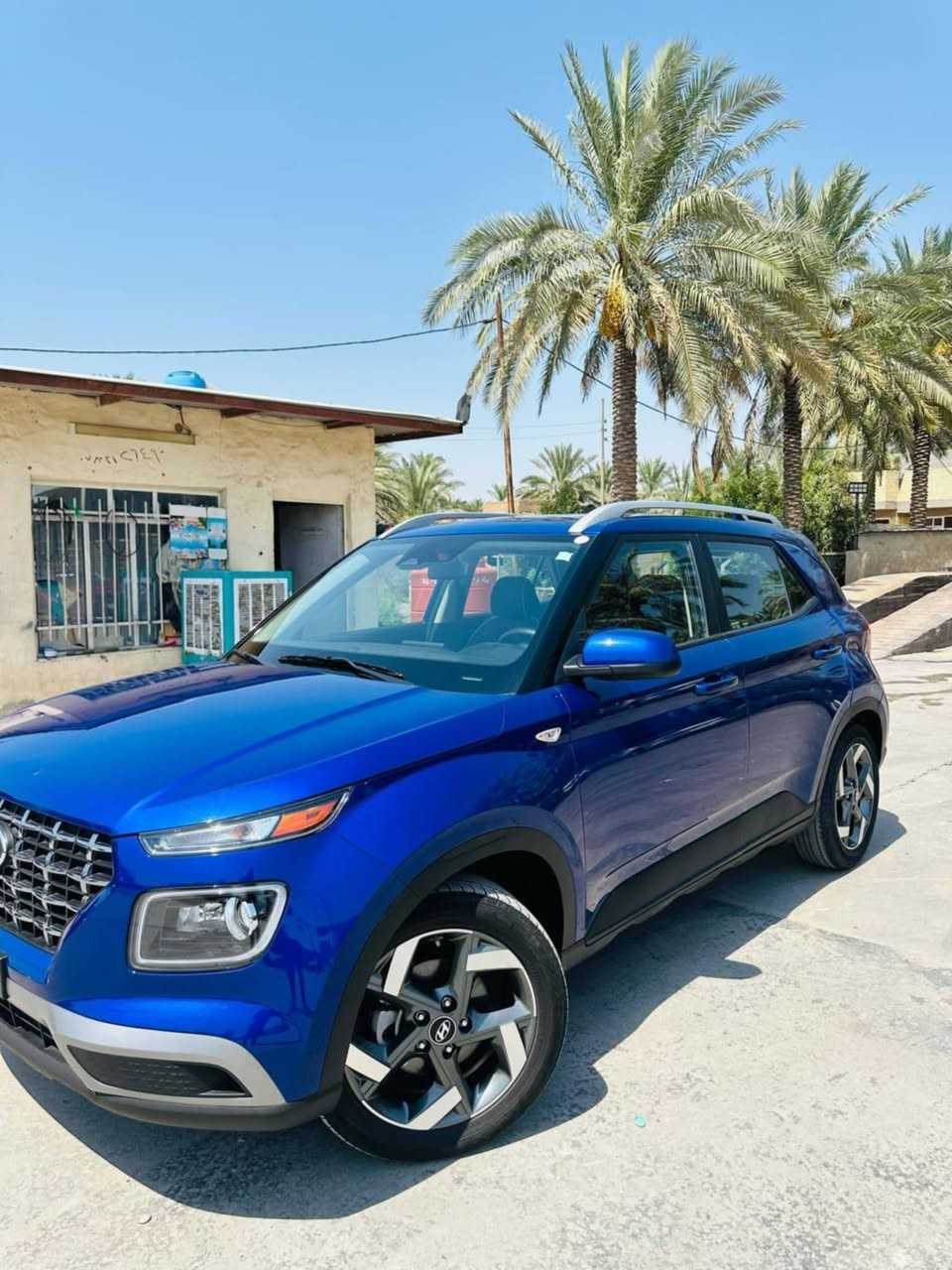 السلام عليكم.. هونداي فينيو موديل 2023 السيارة فول مواصفات بصمة عدا الفتحة ماشية 26 الف ميل السيارة كفالة عامة على حادثها ب أمريكا 🇺🇸  الكير والمحرك كفالة شرط 1/1 السيارة نظافة فول ابد ما متعوبة كولشي على وضع الشركة رقم بابل الجديد مشروع وطني سنوية لنهاية 2029 سعة المحرك 1600 دوش دبل نوزل 
السعر $142 وبيها مجال قليل 
للأستفسار الاتصال على الرقم التالي. 
*********** العنوان محافظة بابل
