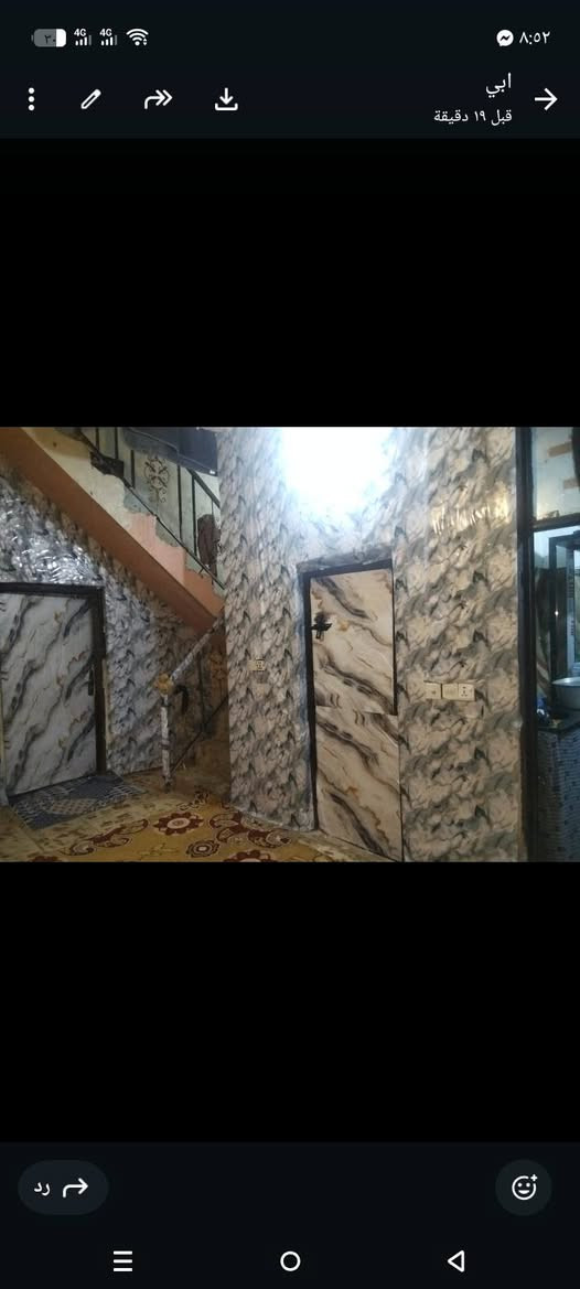 سلام عليكم بيت  للبيع مساحه 100بدونم خلف مدرسه لأمراء غبل شارع عشرين بيت نضيف ومطبك ارضيه بيه غرفه وصاله وحمام داخلي وحمام خارجي واستغبال وكراج جبير صطح مطبك شتايكر ولبيت ما ناغصه شيه استفسار ***********
