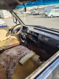 سياره بسته البيع سياره خير من الله مكفوله كفاله عامه  رقمه حمل مكان بغ...