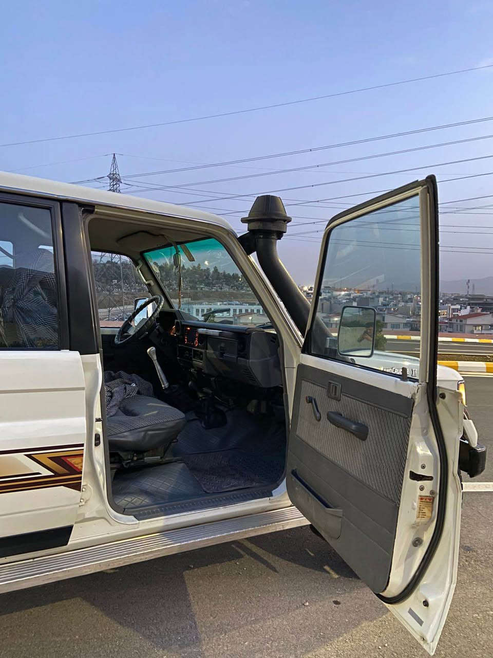 میکزەمینی مؤدیل ١٩٩٦ ئارمی بلاستیکی سلیمانی مەکینەی گازی کەرنەفالە هەموو گیانی مەزبوت بؤیاخ نیە سعری ٩٨کەمیک معامەلە رەقم تەلەفون ***********/*********** السليمانية, العراق
