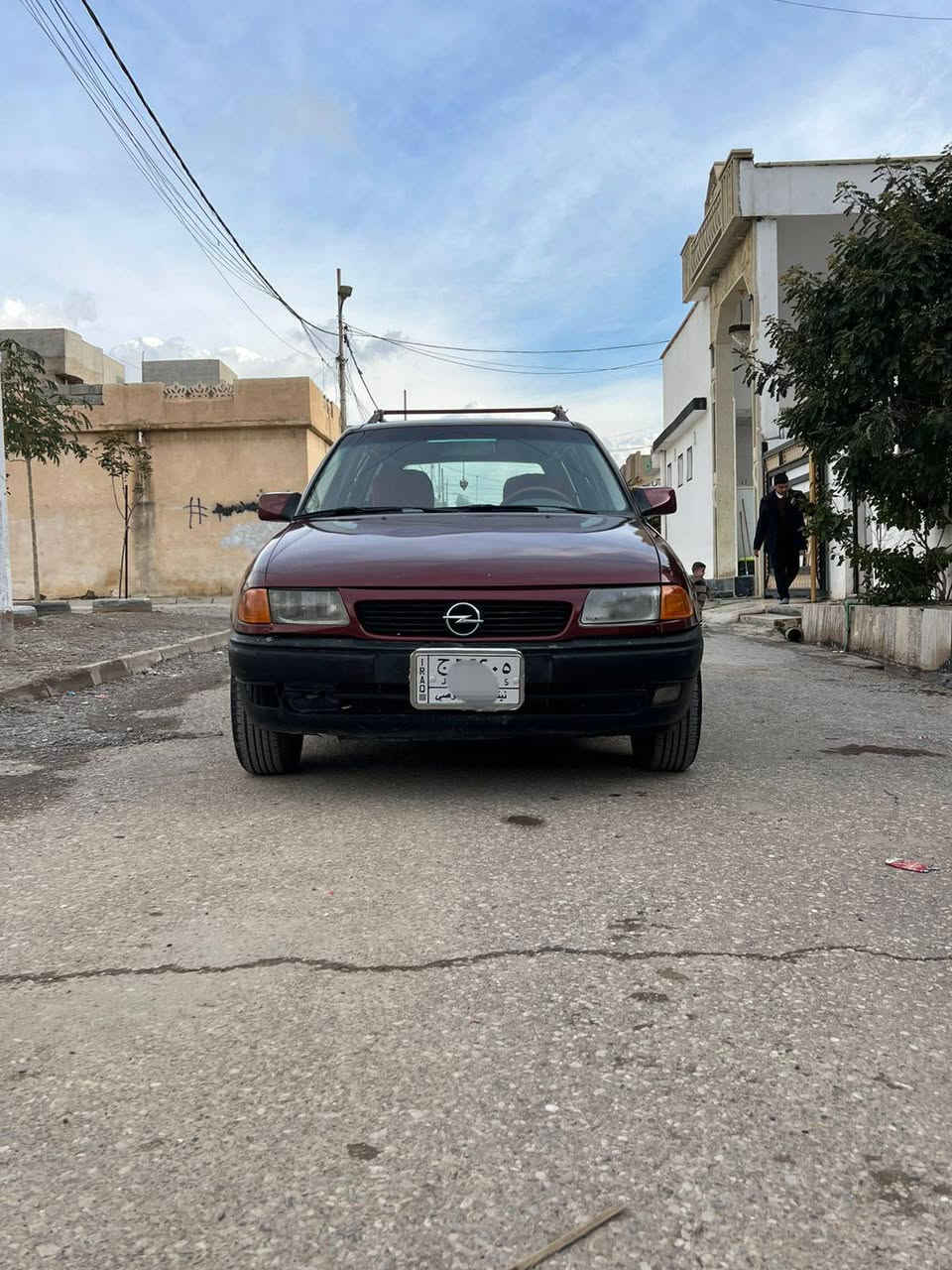 ستيشن استرا للبيع موديل 92 سنويه 29 سياره نضيفه تريد تحويل اوكاله  استفسار اتصل على رقم
***********
