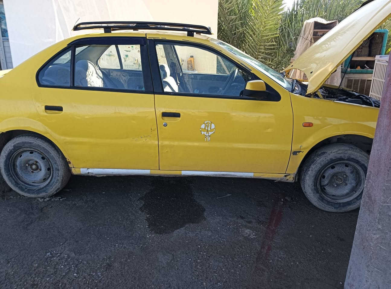 سمند للبيع كير ومكينه كورولا موديل 2010سياره جاهزة رقم انكليزي سعر 30 تفاصيل الاتصال على الرقم ***********
