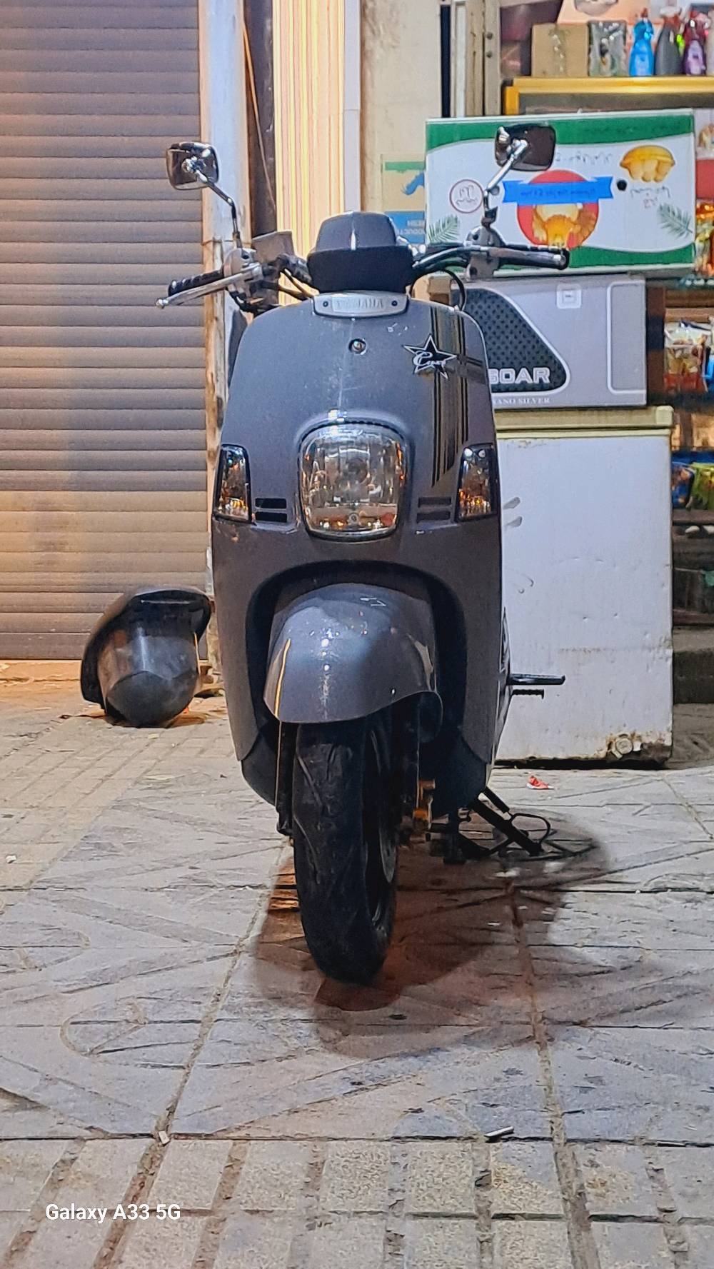 دراجه يوليس نضيفه كفاله عامه  ما بيها نقص على أيدي  دراجه  مرتبه عنوان بغداد 