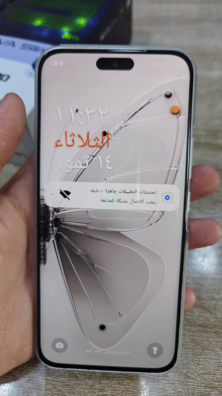 السلام عليكم 
جهاز للبيع
TECNO POVA SLIM 5G
ذاكرة 256 ابيض نظيف 100% 
سعرة 250 
رقمي ***********

