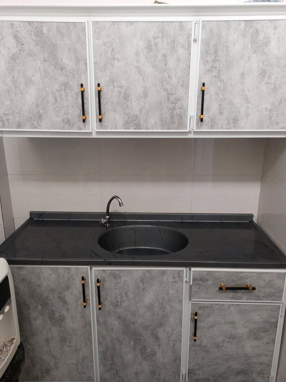 سلام عليكم اثاث بيت للبيع مستعمل قليل
***********
