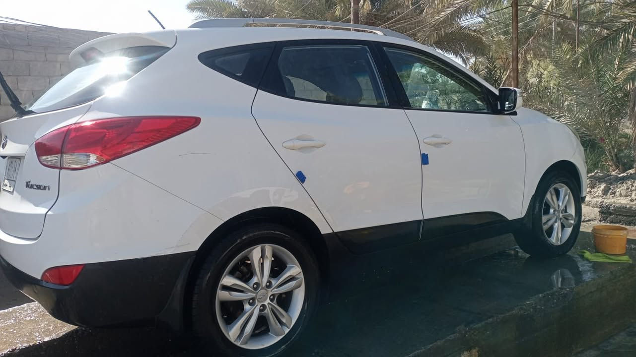 للبيع توسان  موديل 13 كفاله عدا شبر بالجاملغ الخلفي بارد كد الشبر 
باسمي السعر 160 وبيع مجال المكان القاسم ***********
