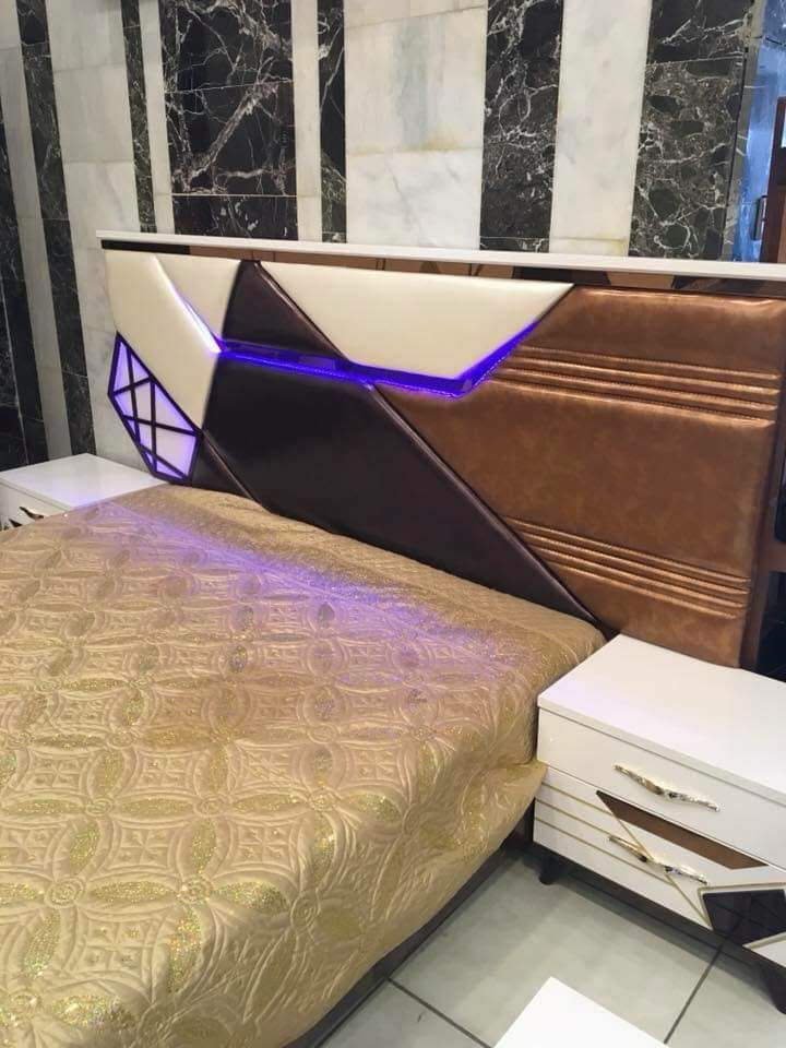 غرفة نوم للبيع بيع مستعجل فاكهة وشادهه مرة وحدة
ماخذهه بمليون 500
رايدهه ب 450 تركي ثقيل


**إذا كنت صاحب هذا الإعلان وتريد حذفه لأي سبب، رجاءا أرسل رسالة إلى الدعم الفني**